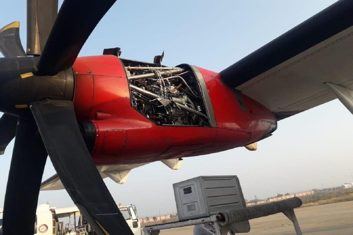 Alliance Air Mumbai Bhuj Flight S Engine Cowling Falls Off During Take