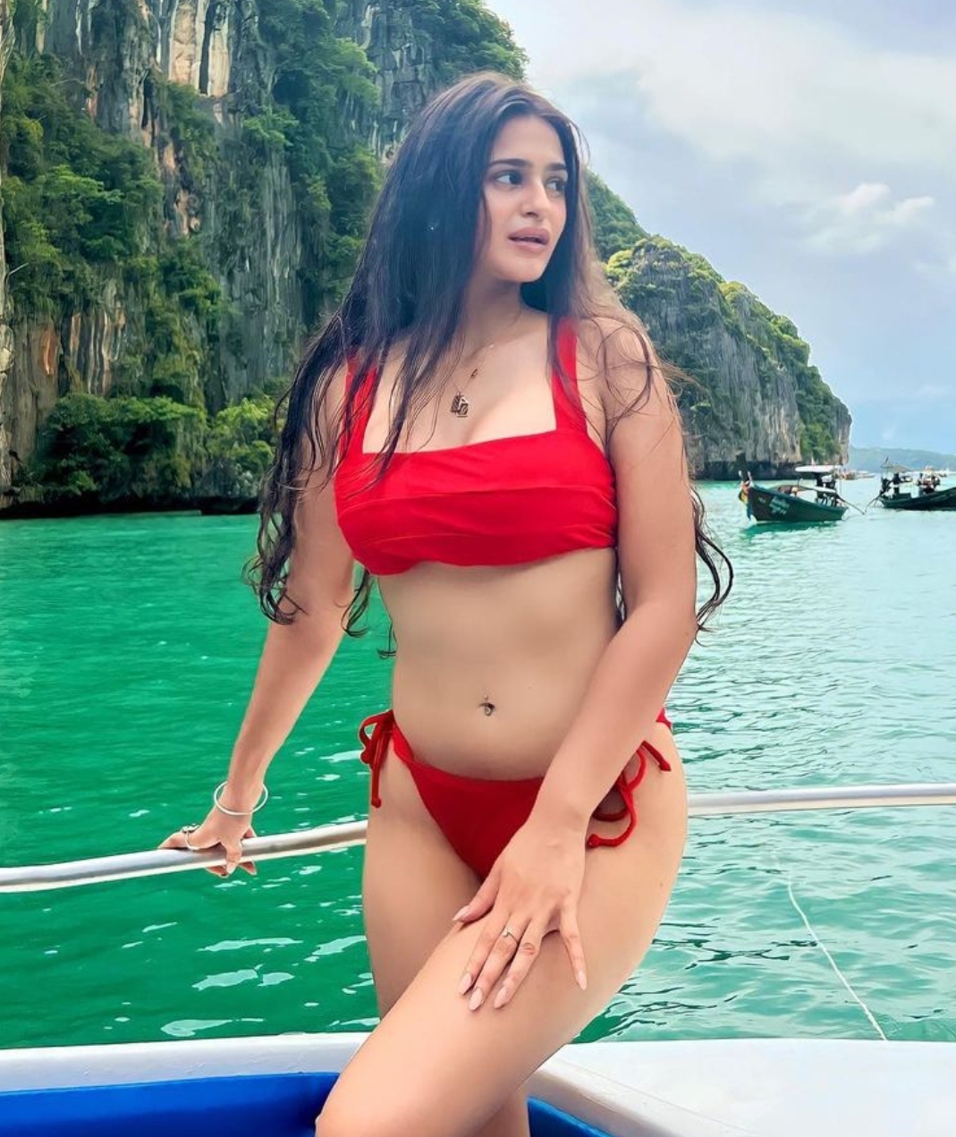 Prakriti Pavani Looks Sexy In Bikini Pics The Live Ahmedabad