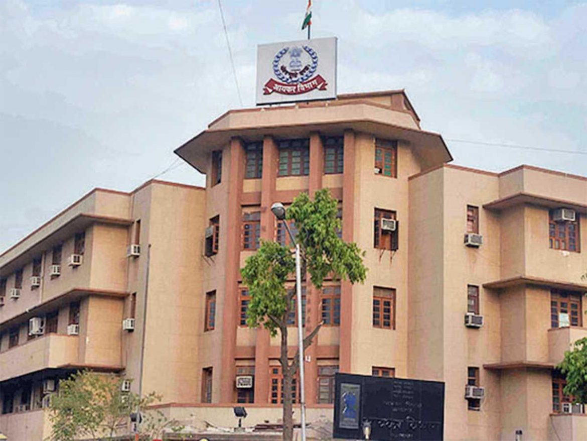 Gujarat Income Tax Department raided 21 premises of a builder