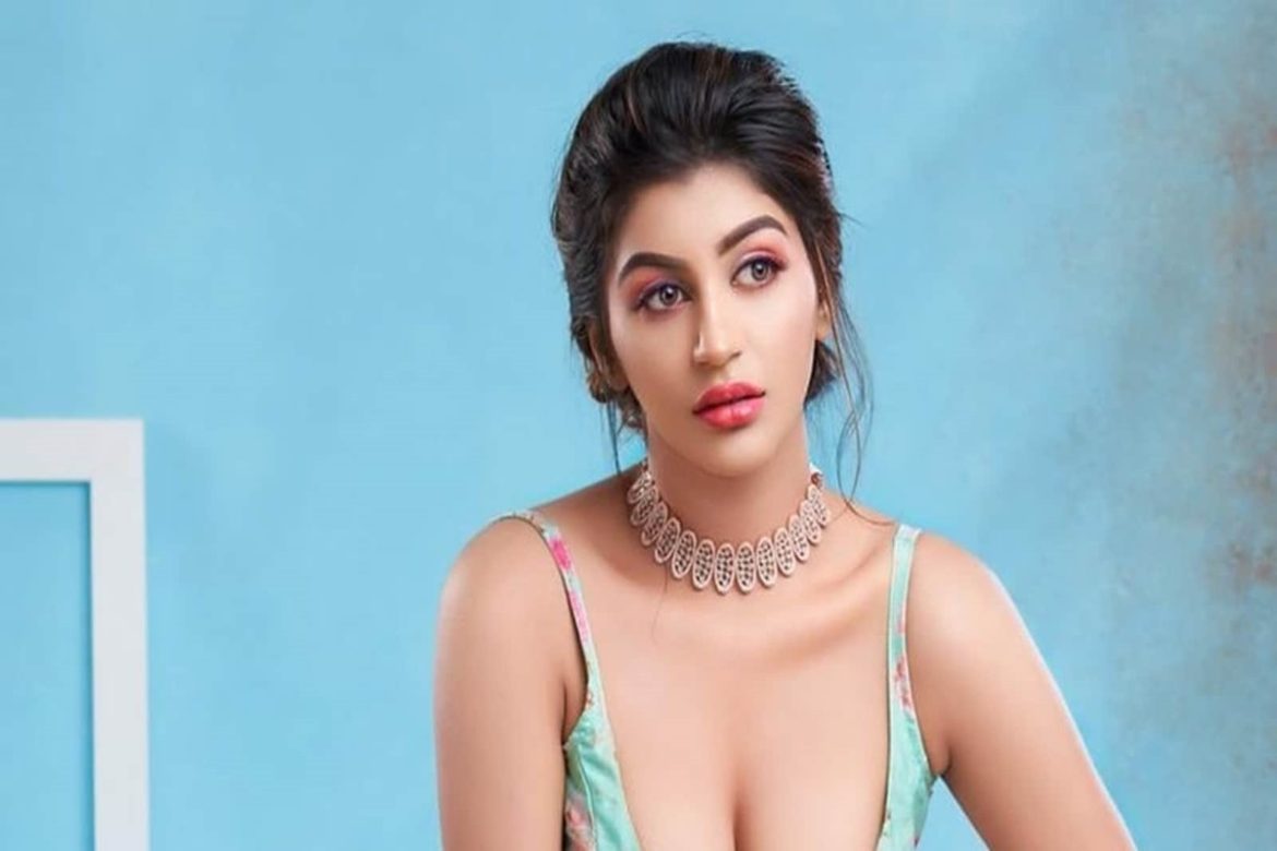 Yashika Aanand pens emotional post about late best friend
