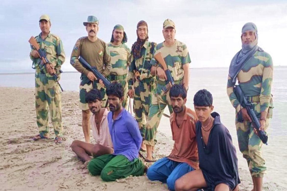 BSF apprehends 4 Pakistani fishermen, 10 boats in Kutch