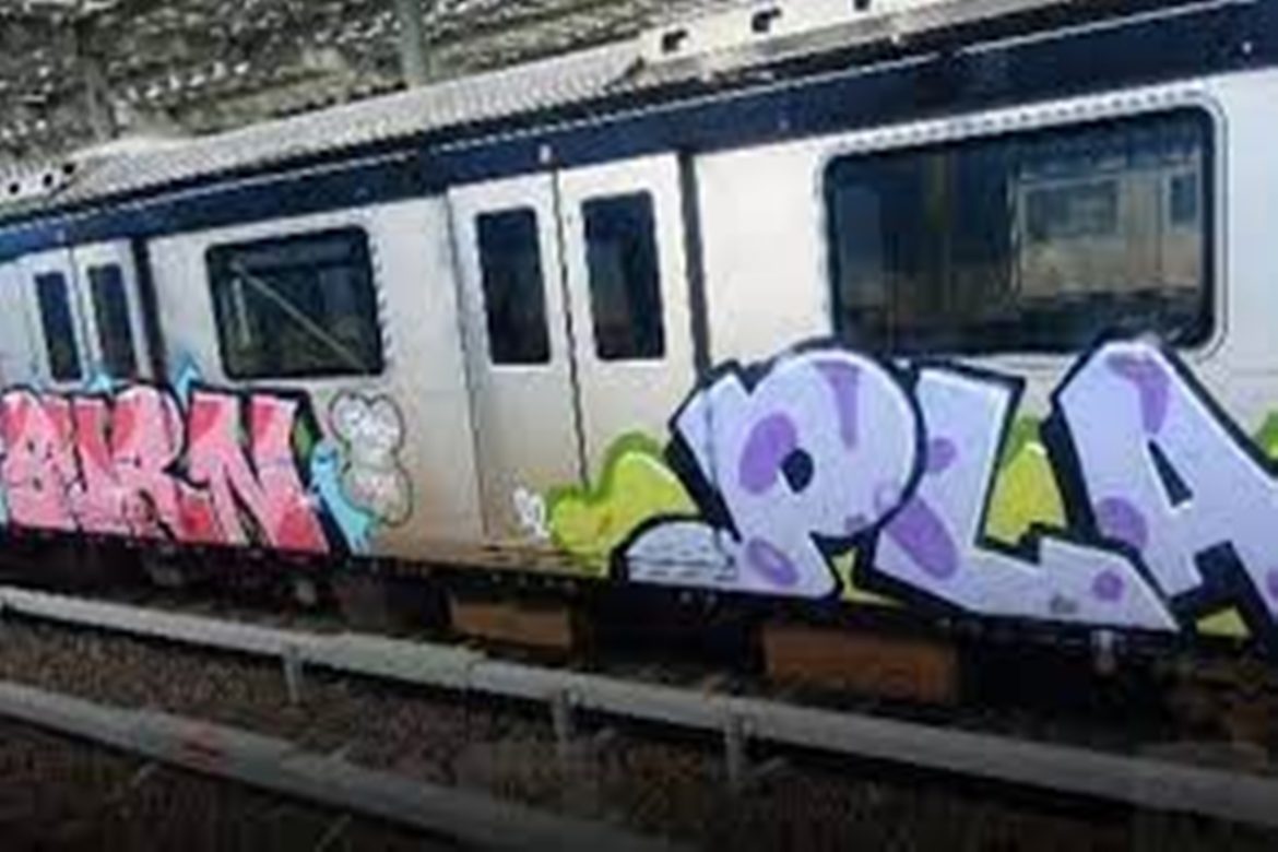 Graffiti on the Metro: Gujarati police will question Italians in Kochi