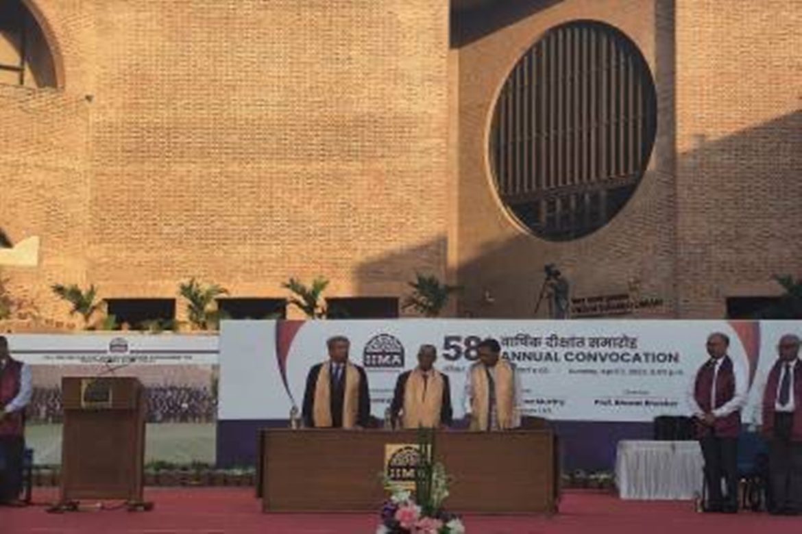 IIM Ahmedabad holds its 58th convocation, graduating 597 students