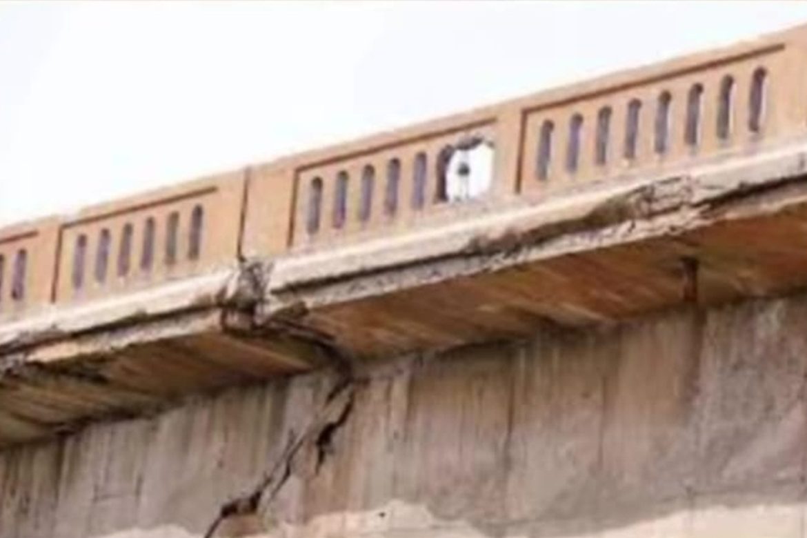 Vasna Pirana Bridge posing danger to commuters