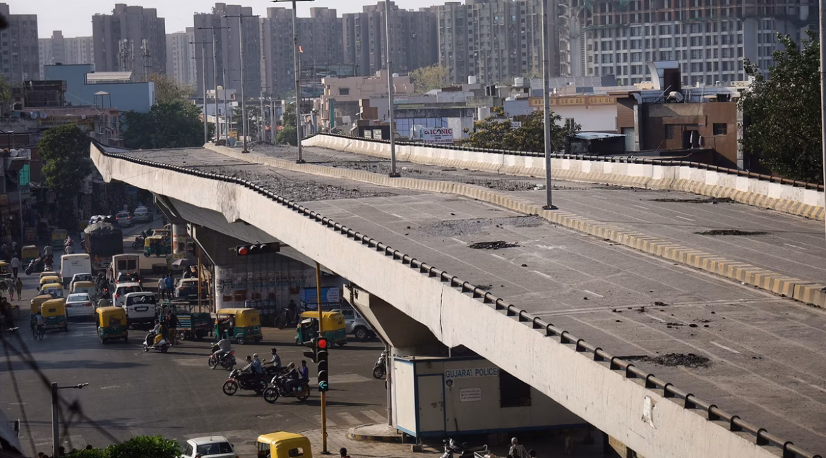 Damaged Hatkeshwar Bridge in Ahmedabad Set for Demolition After 1,500 Days of Closure