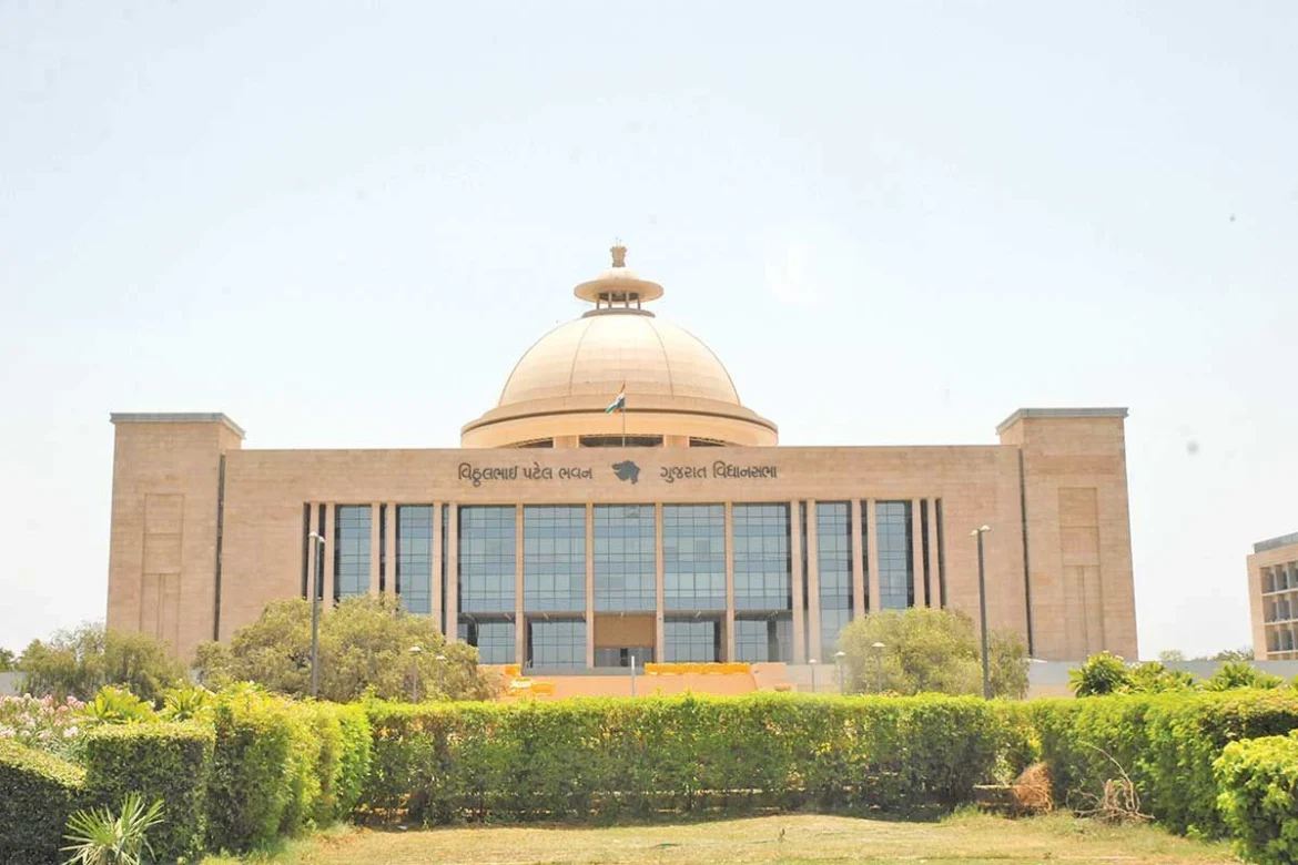 Ease of Doing Business Gets Boost: Gujarat to Decriminalise 516 Minor Business Offenses