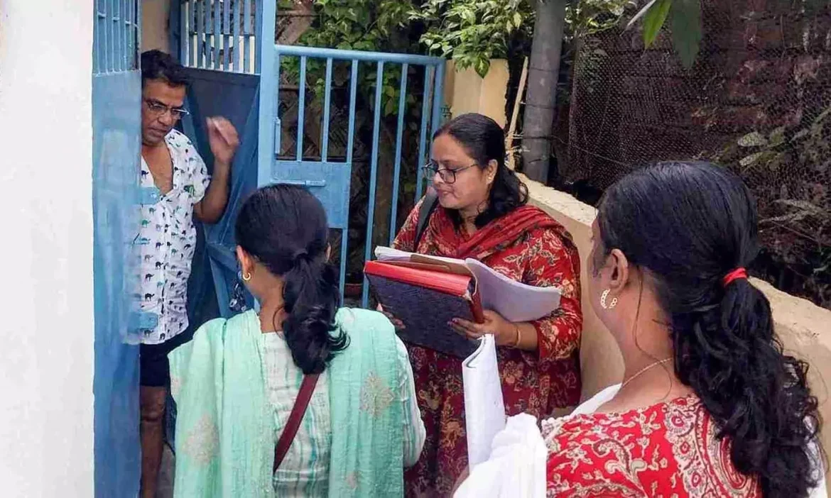 Schools told to relieve teachers from regular work for BLO duties
