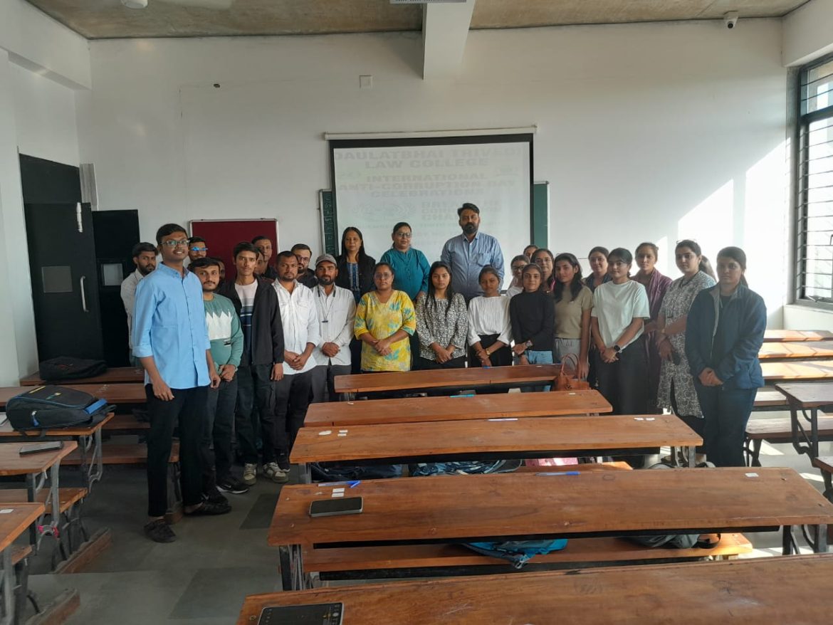 Daulatbhai Trivedi Law College Observes ‘International Anti-Corruption Day’