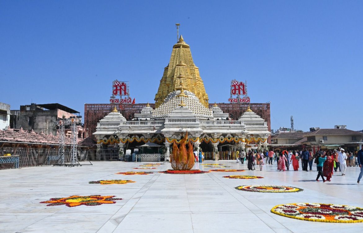 Ambaji Ashtami Puja Open to All Devotees, Not Exclusive to Danta Royal Family: Gujarat HC