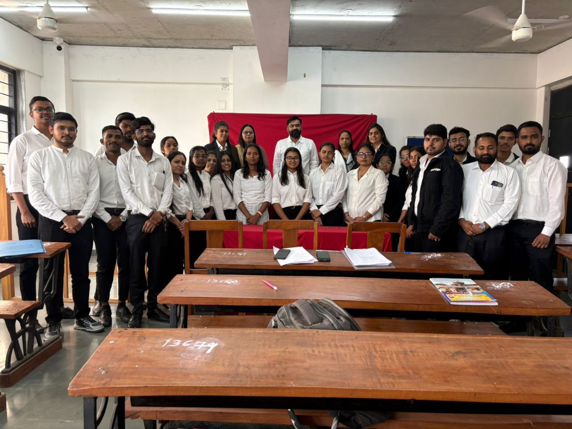 Daulatbhai Trivedi Law College Organizes its Second Internal Moot Court Competition