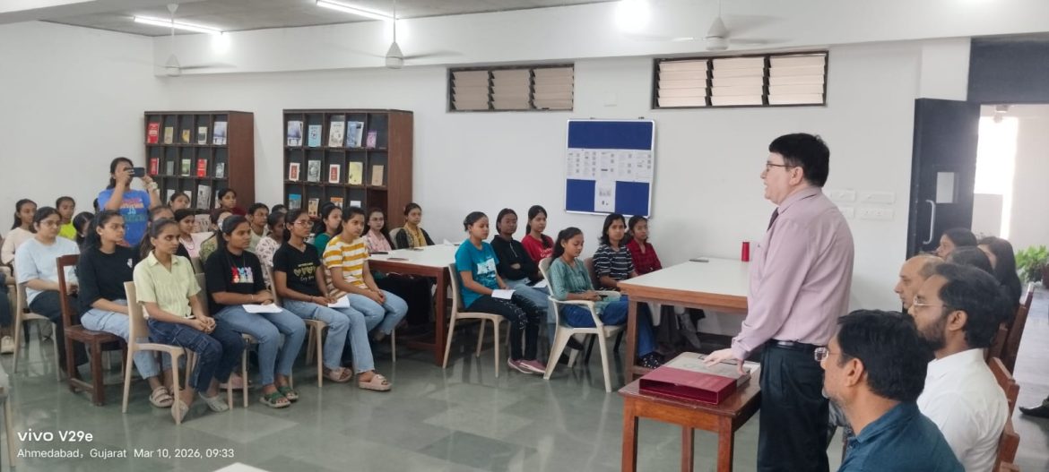 Biographical Reading Session on Arun Mehta Held at Prin MC Shah Commerce College