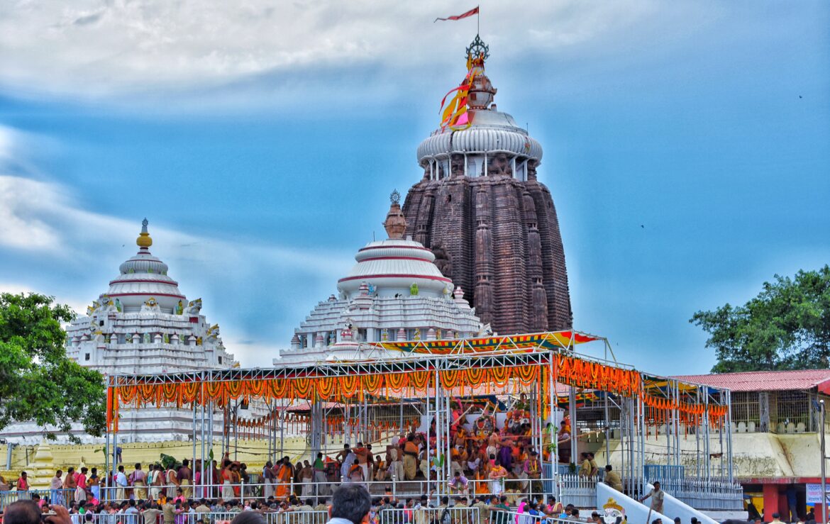 Controversy erupts over alleged ₹45 crore land deal linked to Ahmedabad’s Jagannath Temple
