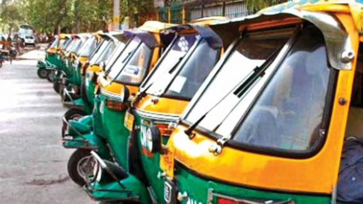 Auto Rickshaws Go on Two-Day Strike in Ahmedabad Over CNG Price Hike