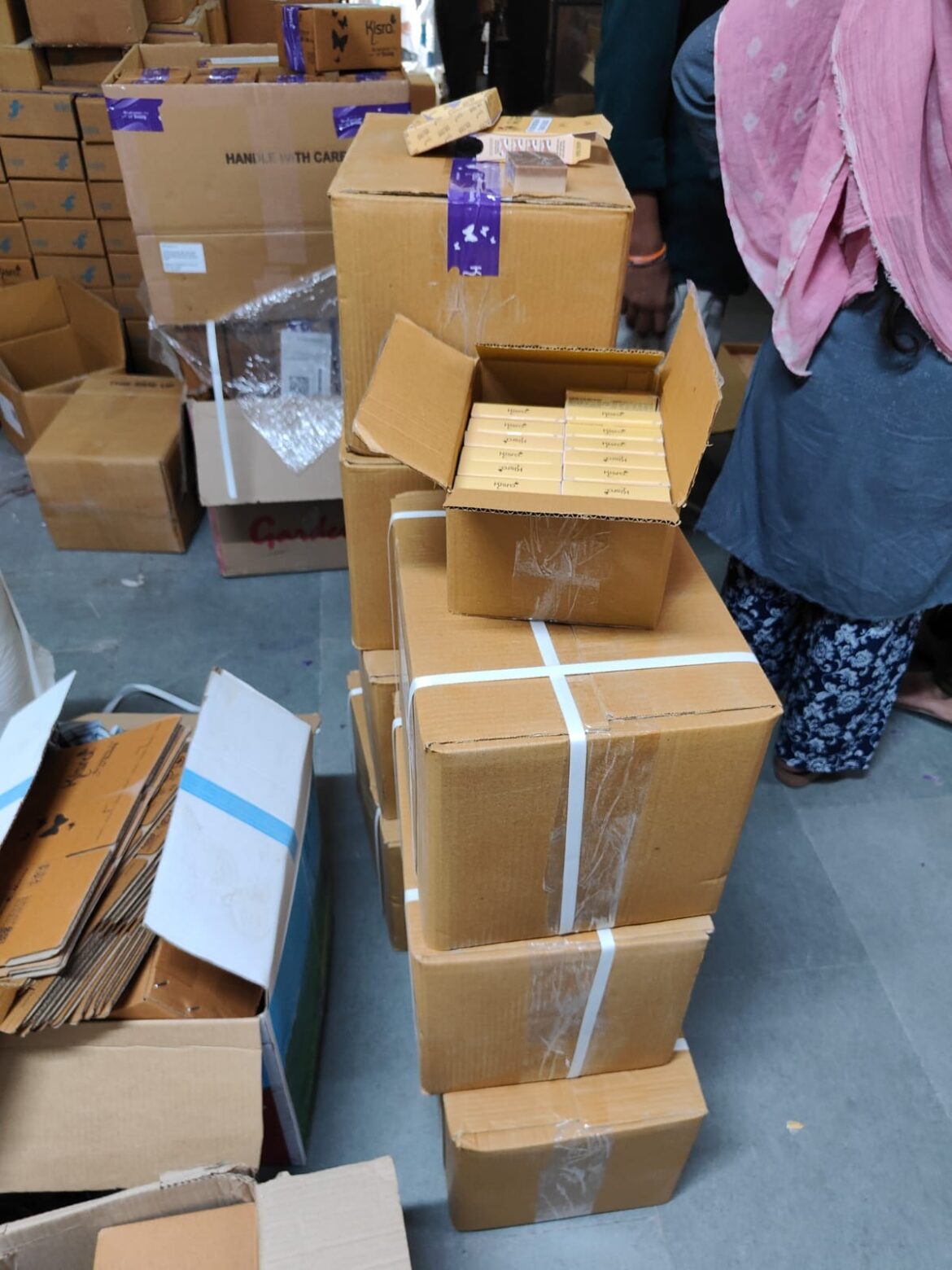 Fake Soap and Face Wash Manufacturing Racket Busted in Ahmedabad, Goods Worth Rs 11.68 Lakh Seized