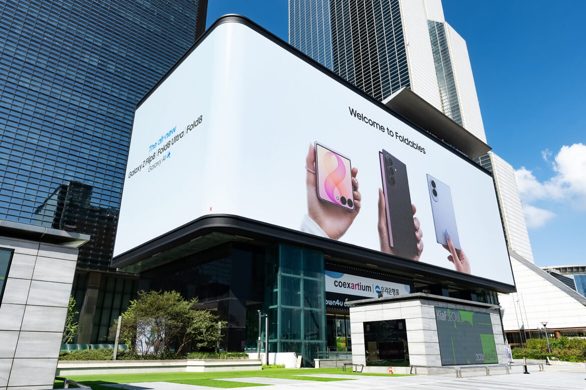 Samsung’s Pioneering Foldable Vision Transforms the Global Mobile Landscape