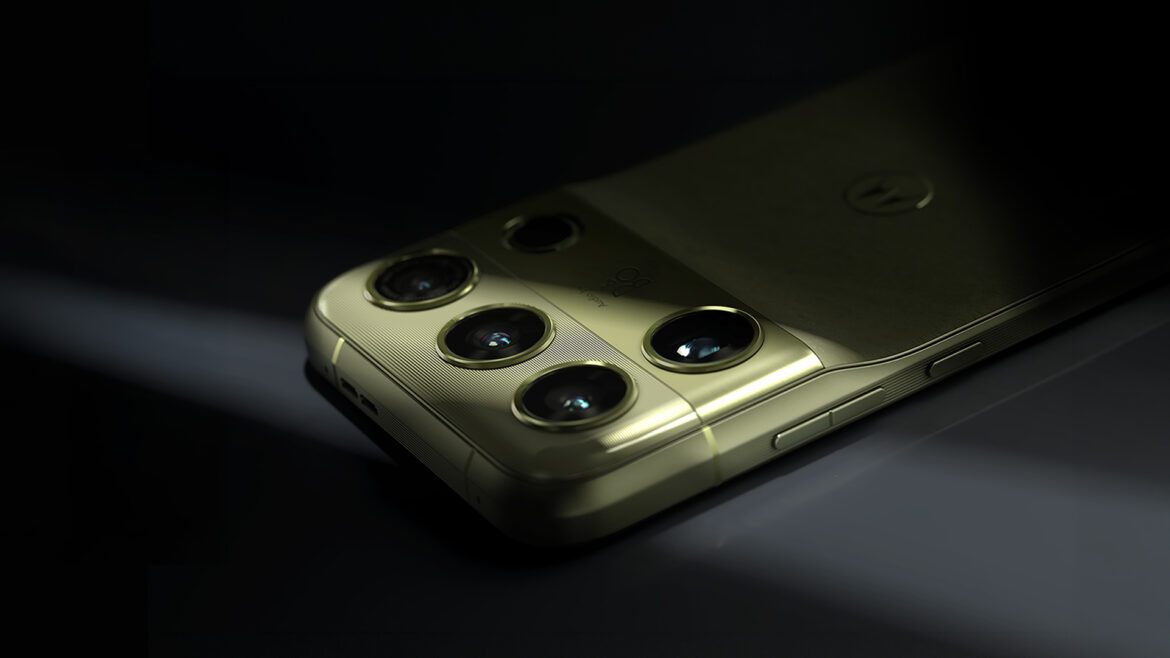 motorola signature 27, among the World’s First Snapdragon® 8 Elite Extreme Gen 6 smartphones, makes its First Appearance at Snapdragon Summit with next-generation AI experiences