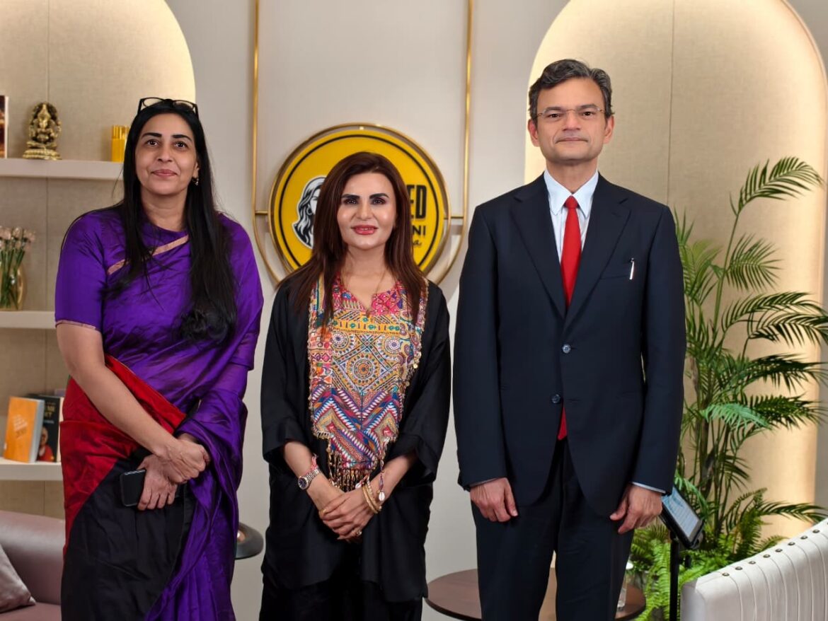 JNU Professors& Scientists Mr. Anand Ranganathan and Ms. Shailja Singh Decodes Science, AI and India’s Future at GLS University